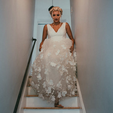 Vintage A-Line Tulle Backless Applique Floor-Length Long Sleeveless Wedding Dress, FC1488